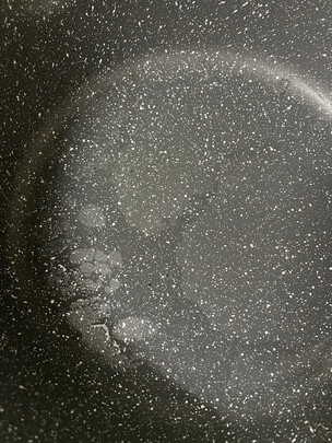 麦饭石不粘锅