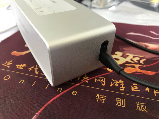 Bose SoundLinkmini蓝牙扬声器怎么样音质效果差还是好?