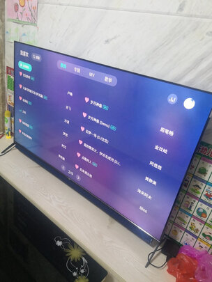 TCL65V8电视|【热搜头条】tcl65v8和荣耀x1哪个好？不吹不黑讲真相感受