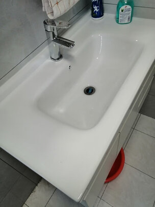 浴室柜|[用户爆料]联勒实木浴室柜怎么样?多少人不看被坑了？