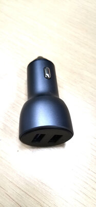 车载充电器