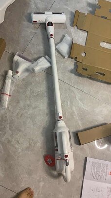 吸尘器|小狗T10 Earl吸尘器怎么样？内幕使用评测揭秘