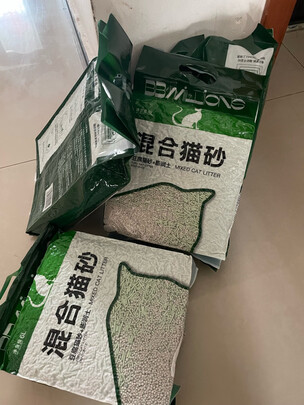 膨润土猫砂