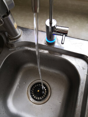 净水器|知乎问答:飞利浦小方盒SRO600真实使用感受?告诉大家真相