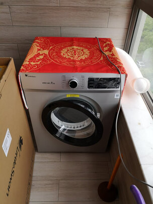 图文对比小天鹅烘干机和西门子烘干机哪个好，重要提醒看看？