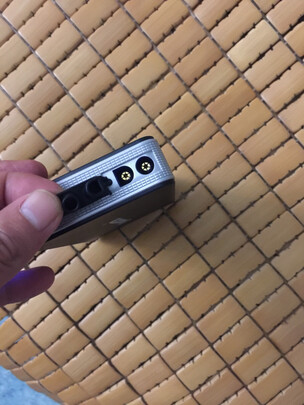 汽车应急启动电源