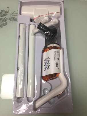 吸尘器