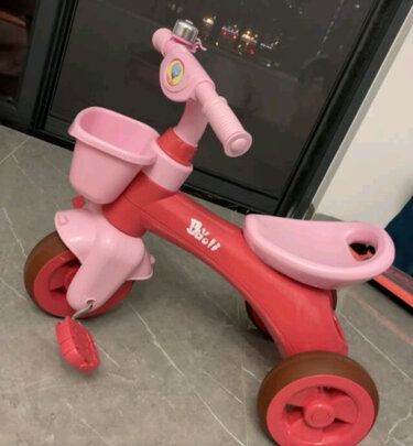 儿童三轮车