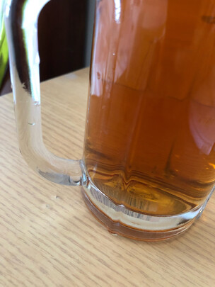 玻璃杯