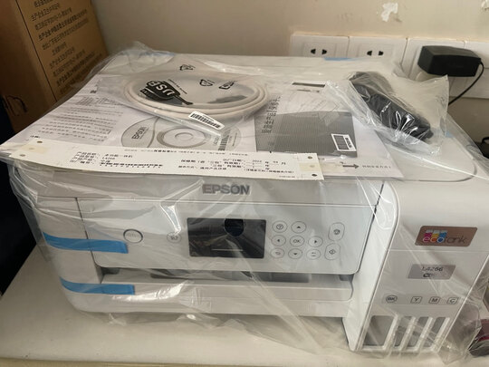 爱普生（EPSON）L4268墨仓式品质款 彩色无线多功能一体机（打印 复印 扫描 wifi 自动双面）
