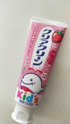 一:选购小树苗草莓味牙膏70g儿童牙膏建议