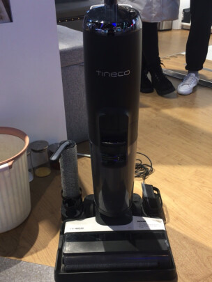 %title插图%num 添可(TINECO)FW100400CN 无线智能洗地机芙万2.0(LED) 家用吸尘器拖地一体清洗清洁机器