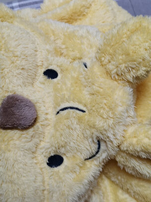 宫蝶睡衣厂毛茸茸很舒服,天气转凉非常实用,颜色很好看,青春活力,小熊