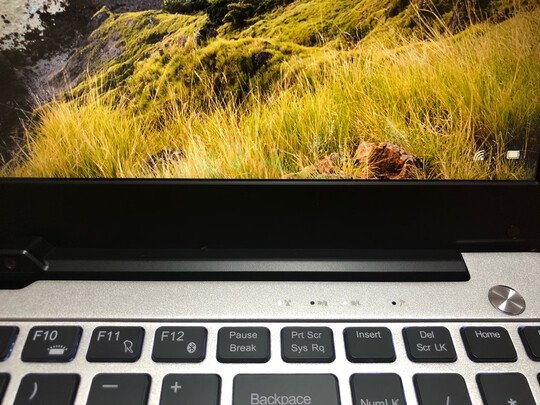 打听下iruc15x笔记本怎么样?老实讲讲值得入手吗?