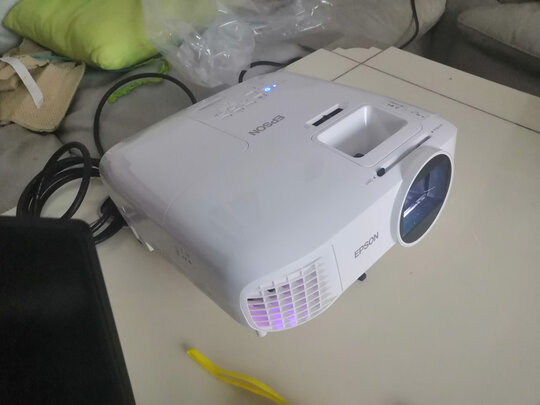 当贝d1投影机评测?是杂牌吗,音质如何?