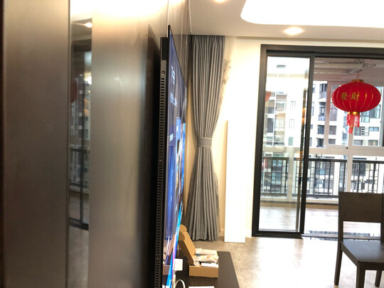 华为PLAT-760电视|外观展示华为智慧屏x65和v65的区别细节在这里被忽悠了？