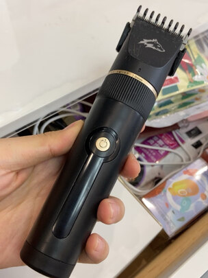  狗狗剃毛器