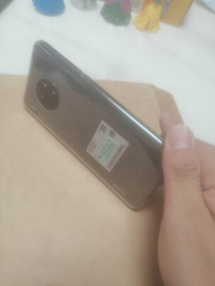 华为 HUAWEI P40 Pro怎么样?用后两天彻底后悔了是吗?