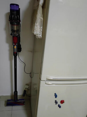 戴森V12吸尘器真实使用感受？真相必看