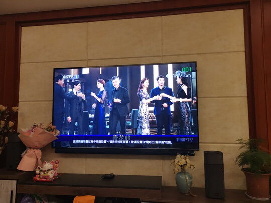 TCL75Q10电视|外观展示TCL智屏75Q10电视怎么样?上手三周讲良心内幕感受