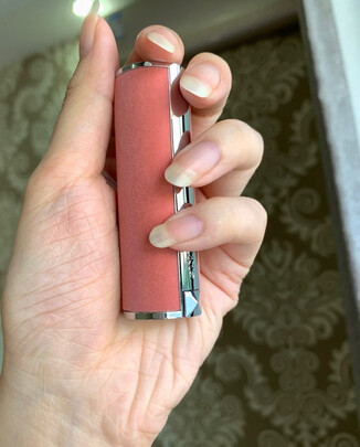 口红