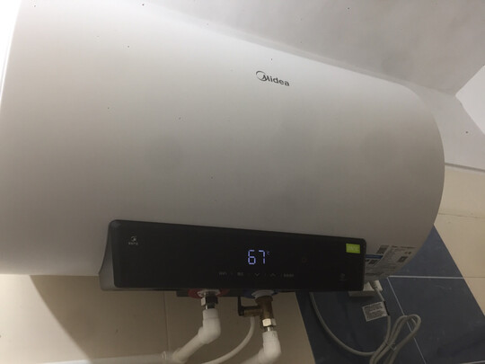 求助专家：美的电热水器F8030-V3C怎么样到底垃不垃圾？