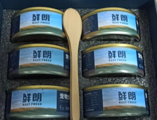 猫粮罐头