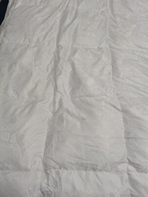 富安娜加厚填充羽绒被芯选择误区，需要注意这五点