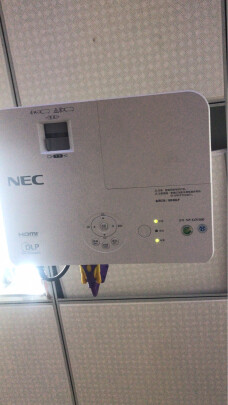 NEC NP-CD1100究竟好不好，清晰度高吗？流明度高吗 