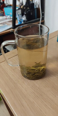 玻璃杯