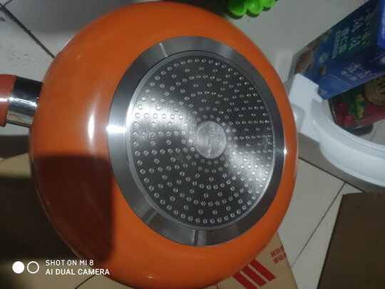 不粘锅