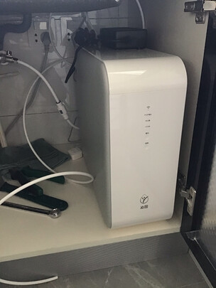 莱维特STREAM 4x5直播声卡真实情况如何,请教几个小问题