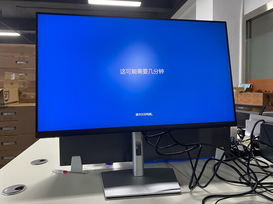 戴尔P2722H显示器|戴尔P2722H显示器独家揭秘评测真相,不看后悔!