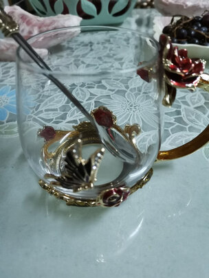 玻璃杯