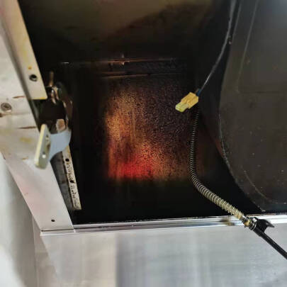 京东油烟机全拆上门清洗服务究竟好不好？除菌彻底吗？高端大气吗？