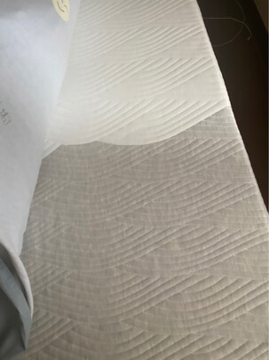 打听下金情缘乳胶床垫怎么样?到底好不好用