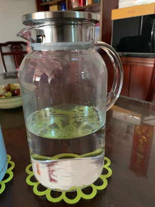 玻璃杯