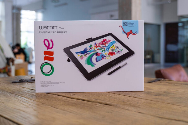 Wacom one创意数位屏究竟好不好？书写顺滑吗，使用顺手吗 