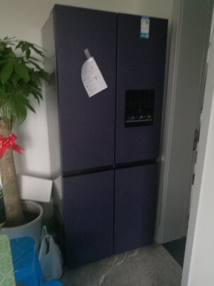 冰箱|外观展示大对比海信冰箱和容声冰箱哪个好？讲讲到底值不值得选购？