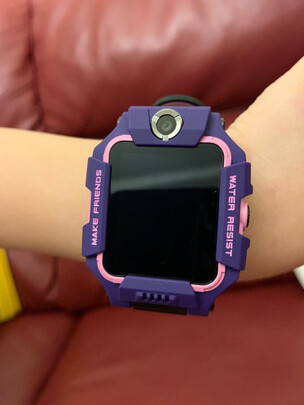 亲身感受评测华为儿童手表4x和小天才z6巅峰版究竟哪个好老司机使用