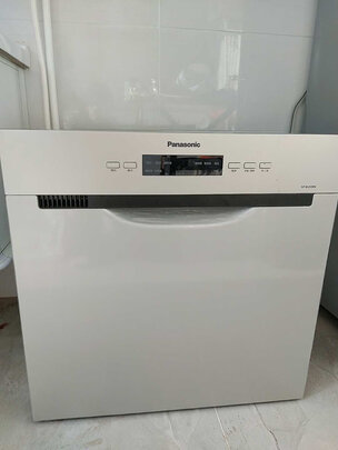 松下（Panasonic）嵌入式 8套 洗碗机家用 高温除菌 智能清洗 送风烘干 NP-8LZS3RN