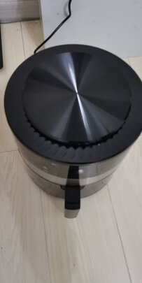 美的 （Midea）空气炸锅 无油低脂家用智能 电炸煎炸不粘锅4.5L大容量 可预热可定时可控温KZ45E101