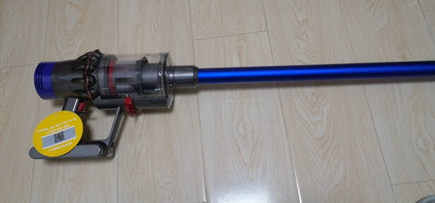 吸尘器|戴森V10 Motorhead Origin吸尘器怎么样上手一周说讲感受