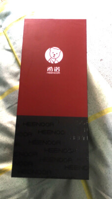 玻璃杯