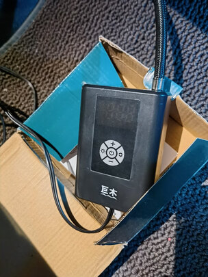 车载充气泵