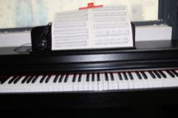 電鋼琴|【電商快報】講真心話貝琪電鋼琴到底好不好用？一周使用說真相？