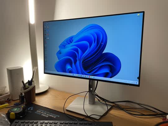 三,戴尔u2422hx电脑显示器网友对比评测