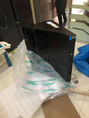 华帝i11135油烟机|外观展示华帝抽油烟机i11135怎么样？刚上手一周就后悔了是吗？