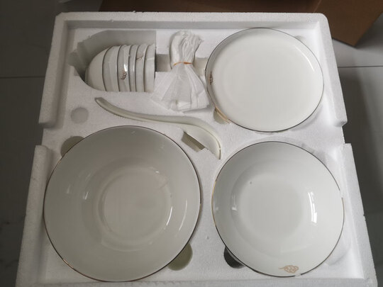 陶瓷餐具