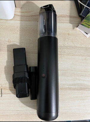 车载吸尘器